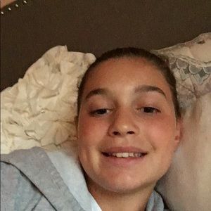 Meet your Posher, Isabella